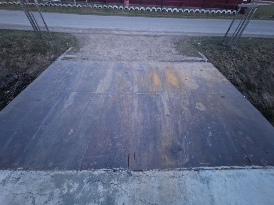 Placa metalica pentru pod sau alta utilizare