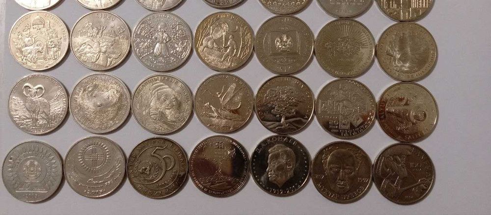 Юбилейные монеты Казахстана