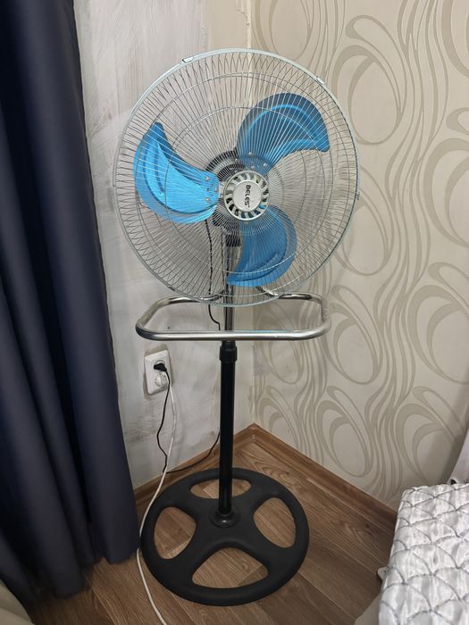 Продам вентилятор