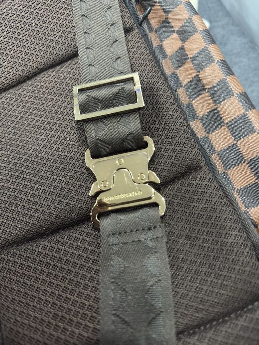 Borsetă Sprayground Limited Edition