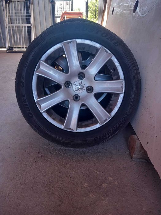 Set jante aluminiu si cauciucuri Peugeot 16 inch cu 4 prezoane