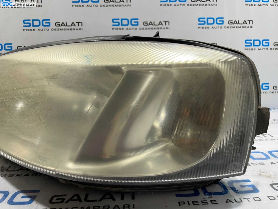 Far Stanga Europa Opel Astra G 1998 - 2007 Cod 13132455LH [L4757]