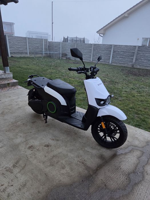 Scuter electric nou Silence