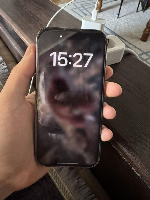 Айфон 14 про.