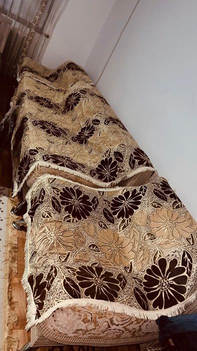 Продам диван +2 кресла