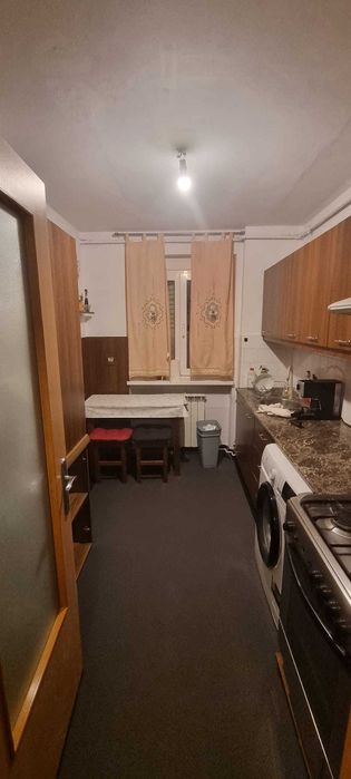De inchiriat Apartament cu 2 camere in zona centrala