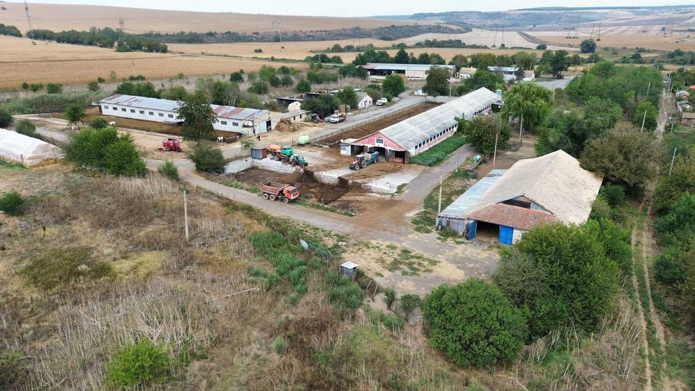 Продава се Промишлена сграда в Добрич, Дружба 3 - 1500 кв.м за 334 €/кв.м - Снимка #8