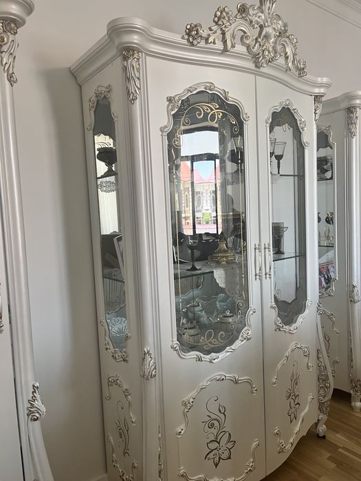 Продаётся мебель для гостевой.