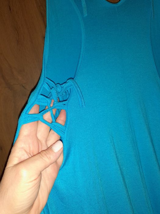 Рокля,размер 2XL,