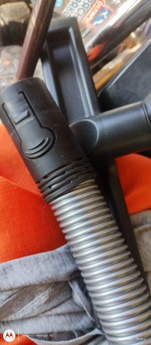 Прахосмукачка работи отлично