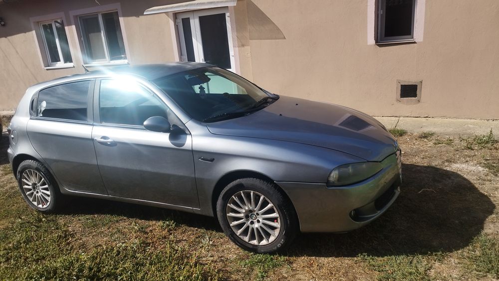 Alfa Romeo 147 2005 benzină, 2.362 € — imagine 3