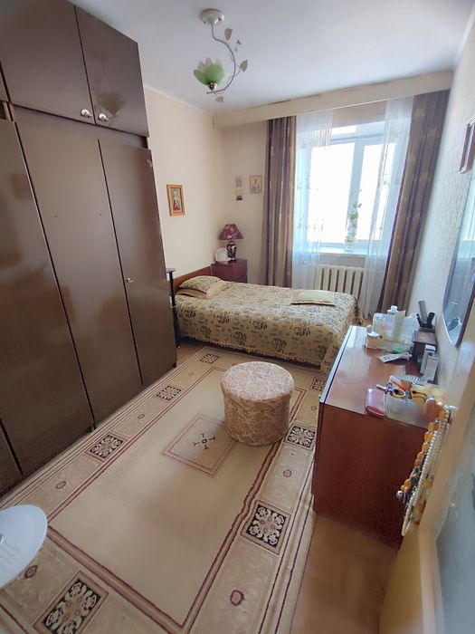 Продается 3-комн (3-19, 4 эт)