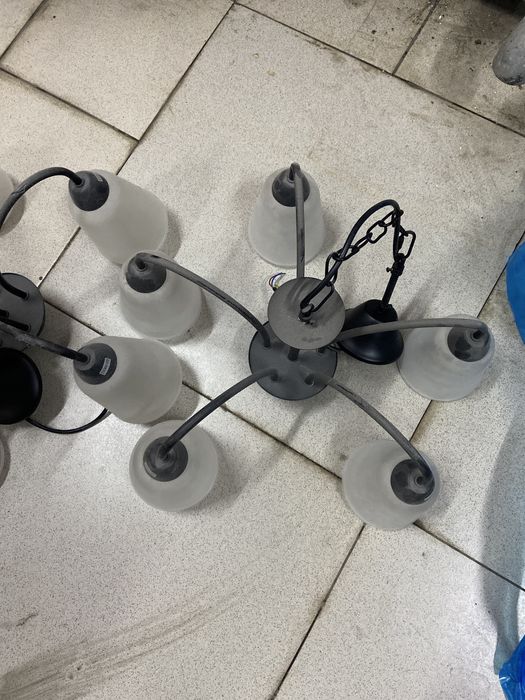 Срочно! Пртдам люстры 5-и родуовые!!!