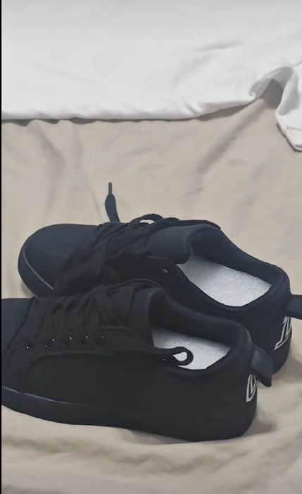 Продам лабутены не ориг