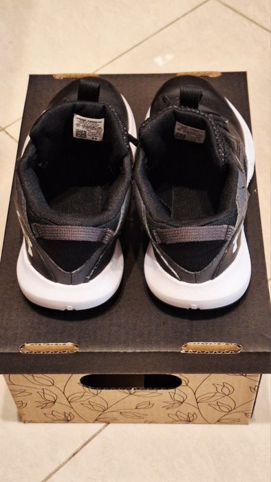 Adidași UNDER ARMOUR - Lockdown 6 GS