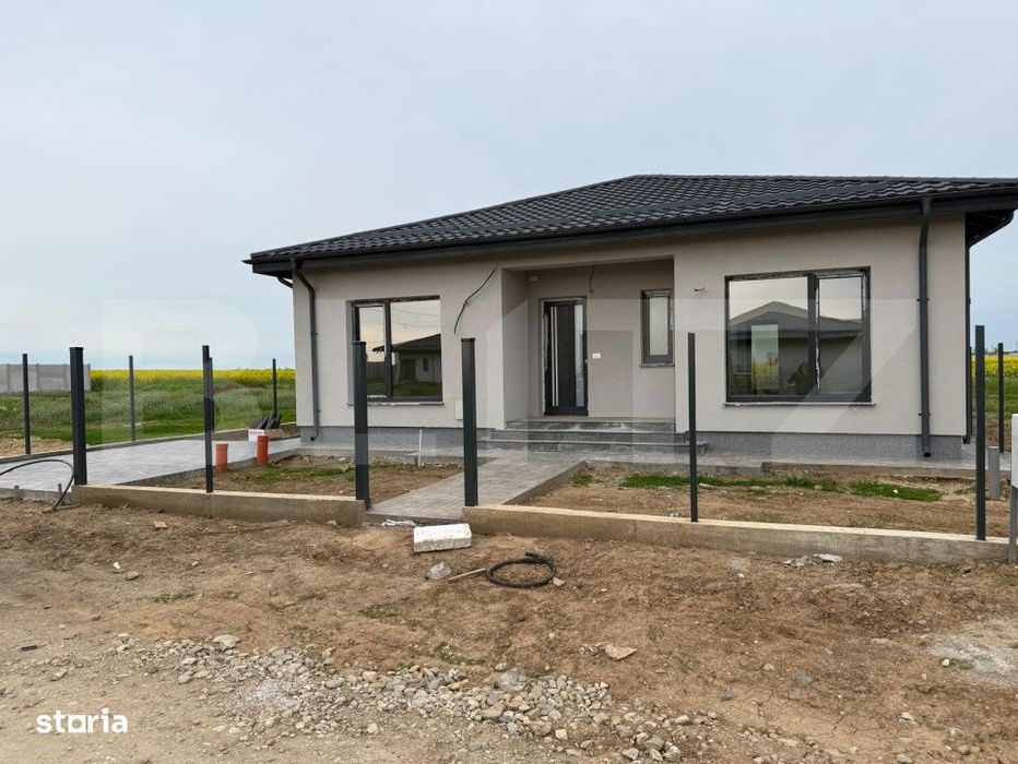 Casa parter, 4 camere, teren 477 mp, zona Aeroport