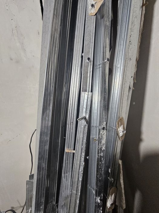 Отдам б/у профиль