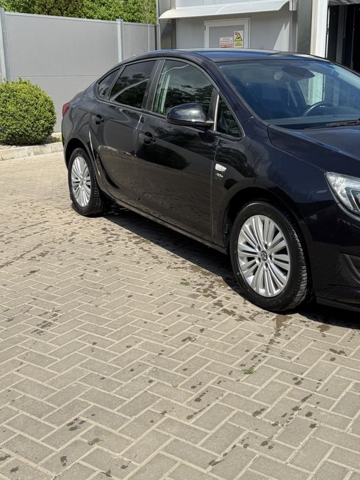 Vand opel astra J 2015