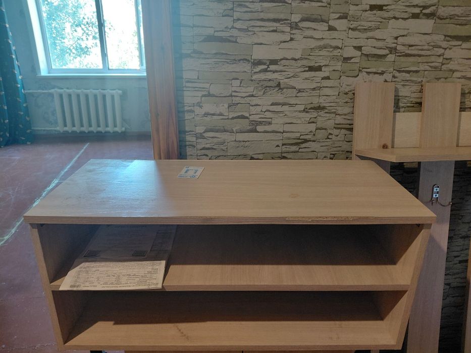 Срочно Продам шкаф для прихожей
