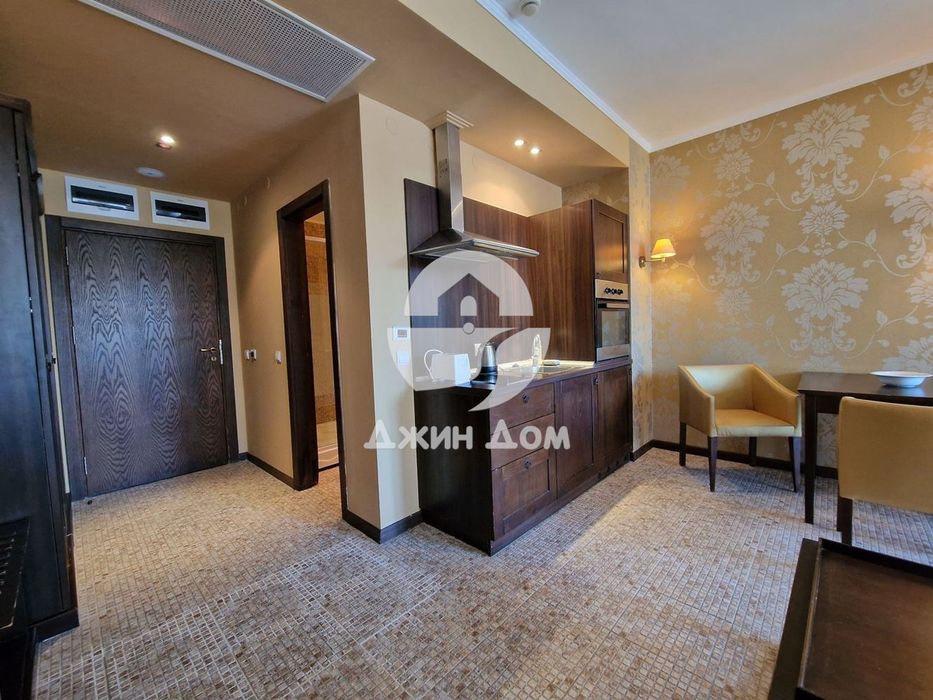 Продава се Едностаен апартамент в к.к. Слънчев бряг - 51 кв.м за 1726 €/кв.м - Снимка #3