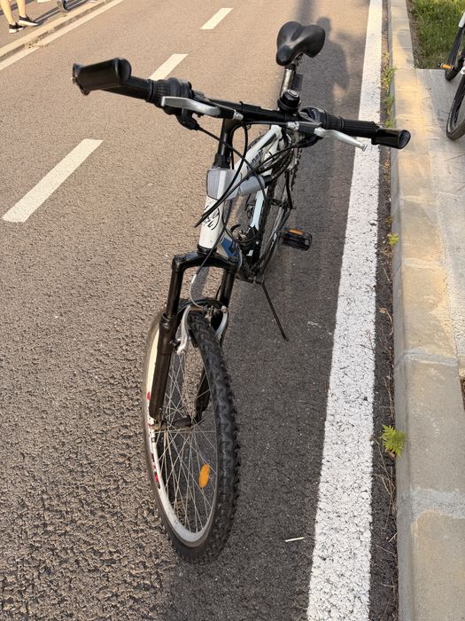 Bicicleta MTB DHS