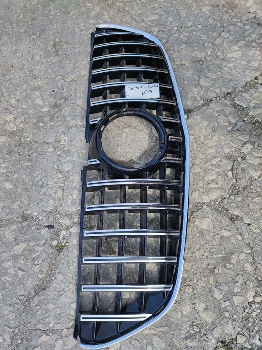 Решетка грил маска Mercedes W447 V класа 3 генерация N14