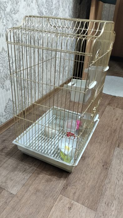 Клетка для попугаев