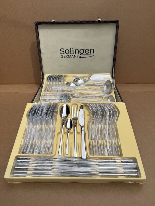 Комплект прибори за хранене в куфар Solingen Germany