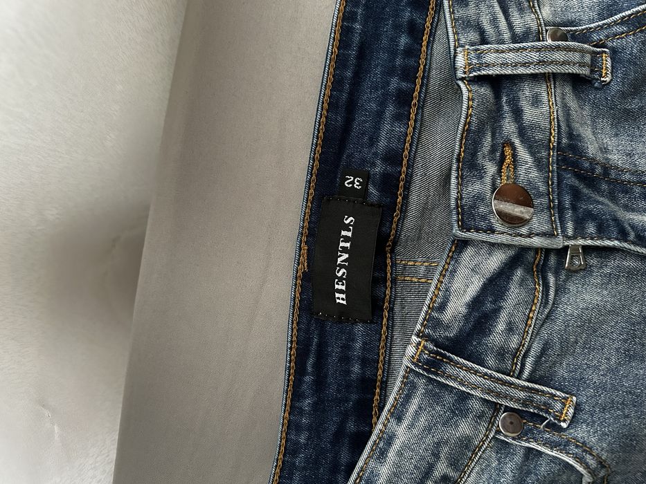 Blugi Hesntls slim fit