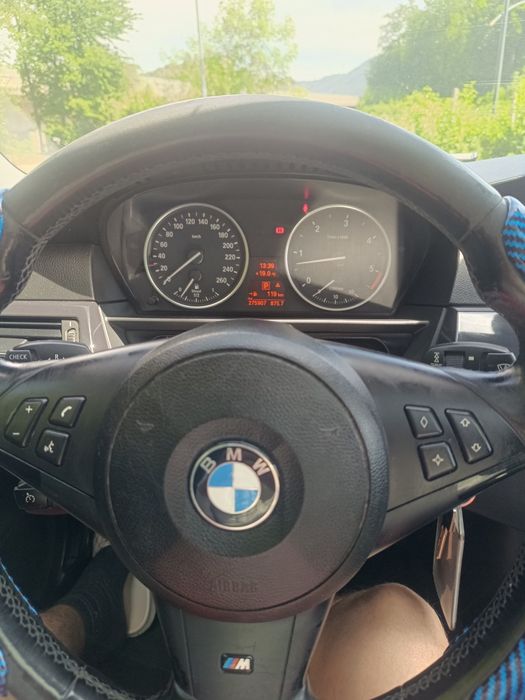 Vând BMW e60 xdrive 2009 diesel