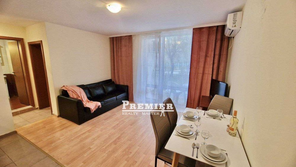 Продава се Тристаен апартамент в к.к. Слънчев бряг - 84 кв.м за 923 €/кв.м - Снимка #2