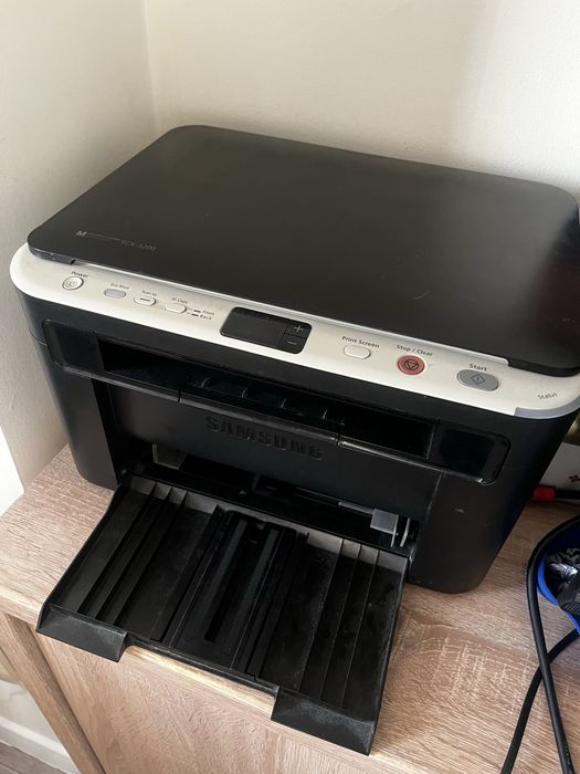 Мфу принтер -ксерокс -скан.