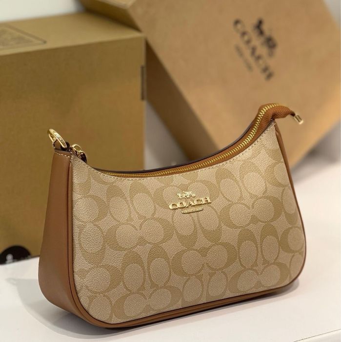 Чанта Coach Teri