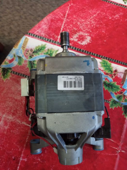 Продавам електродвигател за пералня Горение.