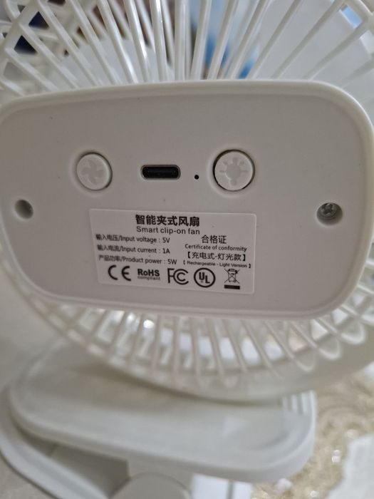 Mini Ventilator Stol Ustiga Quyiladigan Qisqichli