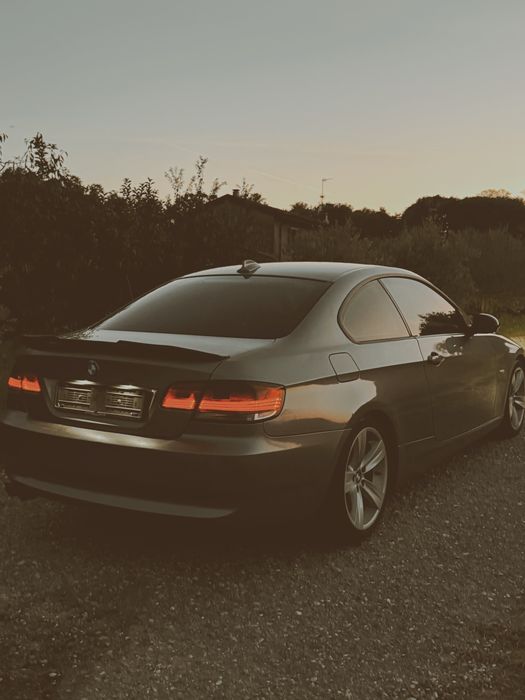 RASPUND DOAR PE WHATSAPP : Vand BMW seria 3, 2009, automat, 177cp, raspund doar pe Whatsapp