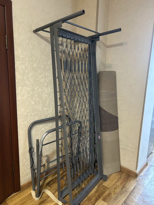 Кровать двухъярусная