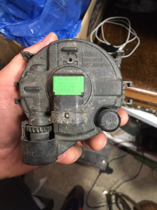 Халоген за Mitsubishi Outlander 2007