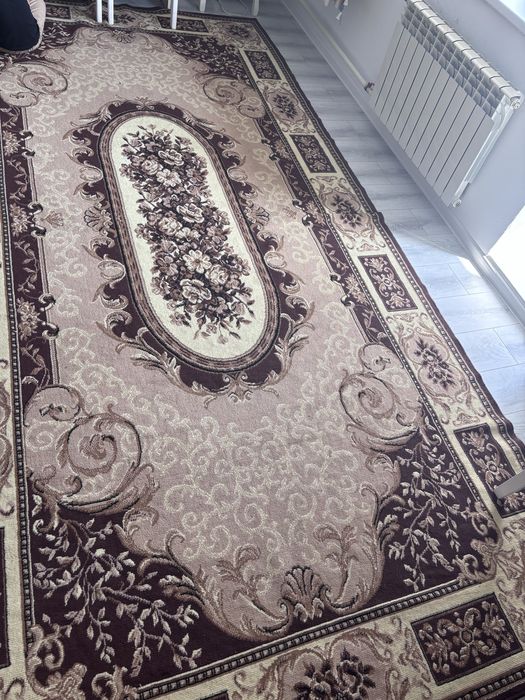 Продаются ковры 10-15 тысячи тенге