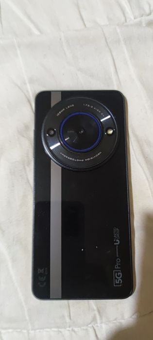 5G U 25 fone-много мощен