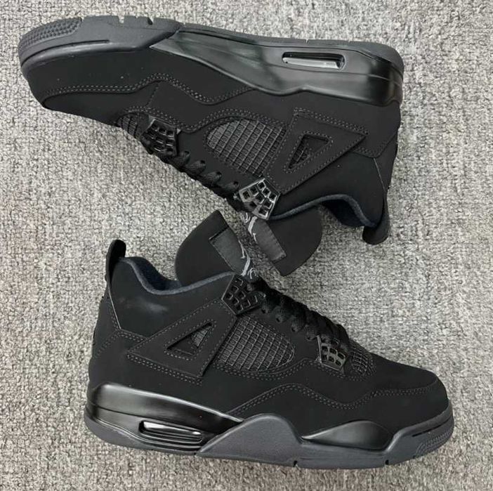 Jordan 4 Black Cat