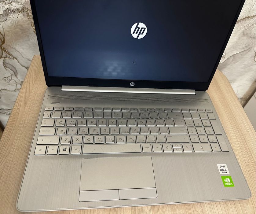 Ноутбук HP Laptop 15