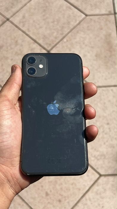 Iphone 11 черный.
