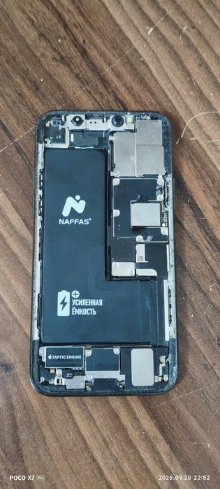 Айфон 11 на запчасти