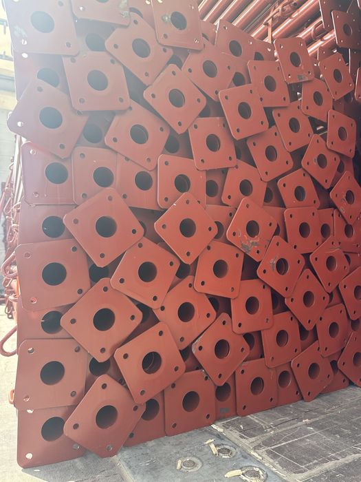 Popi metalici vopsiti stalpi placa cofraje 2m 3,6m schele doka podina