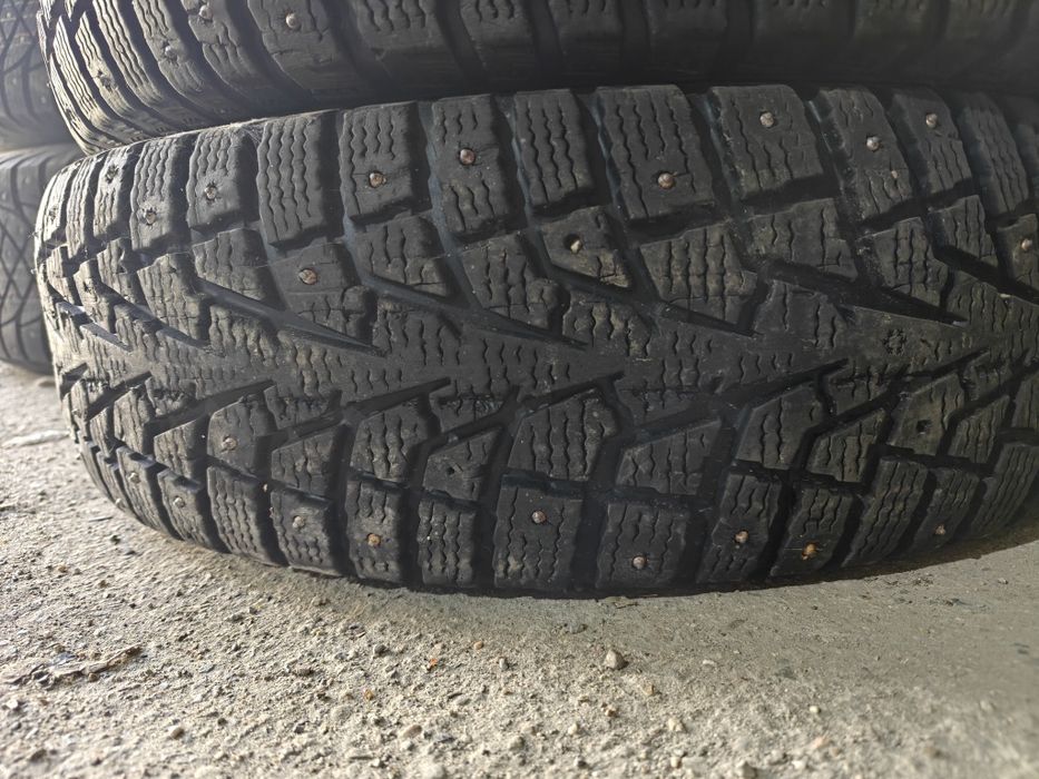 Комплект покрышек 235/75-16
