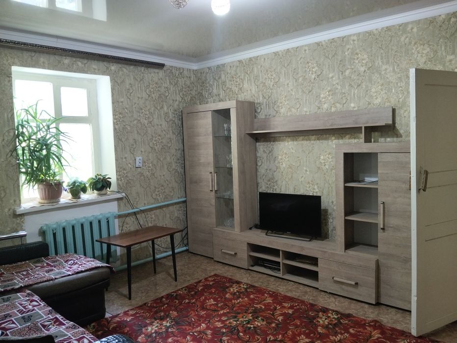 Продаётся большой дом в центре Карабулака