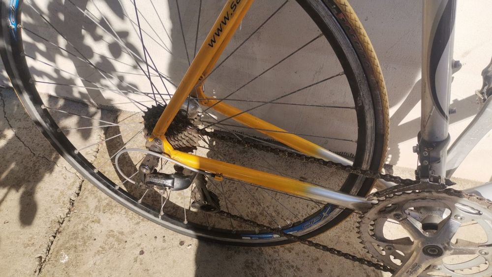 Bicicletă cursieră Saracen Ventoux 56cm