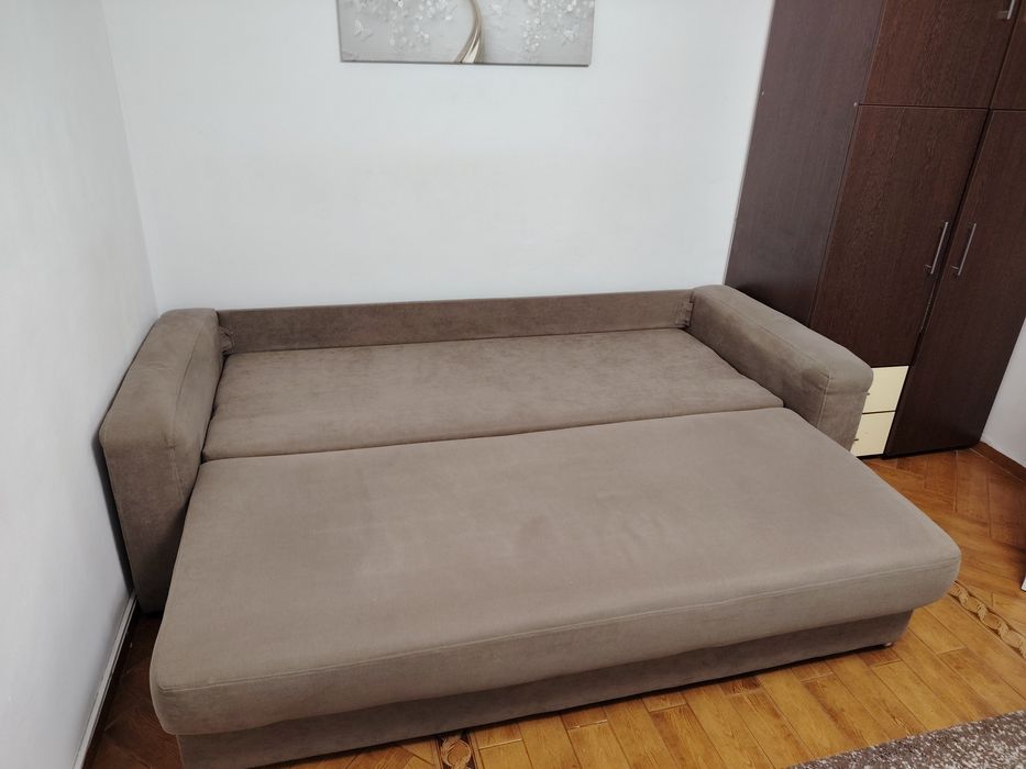 Canapea Extensibila 3 locuri