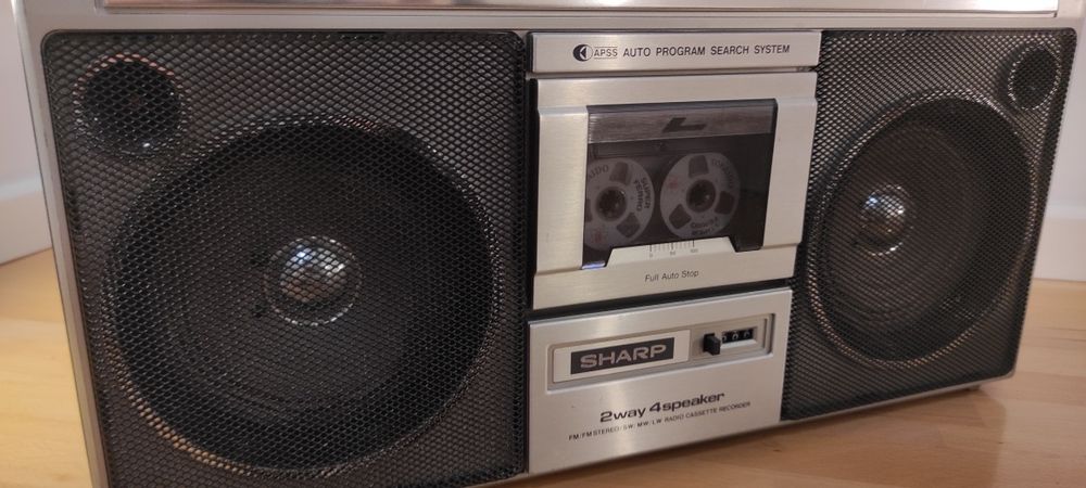 Sharp GF-6060HD radiocasetofon